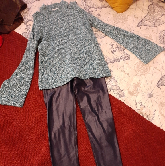 💥SOLD💥 - Picture 9 of 12